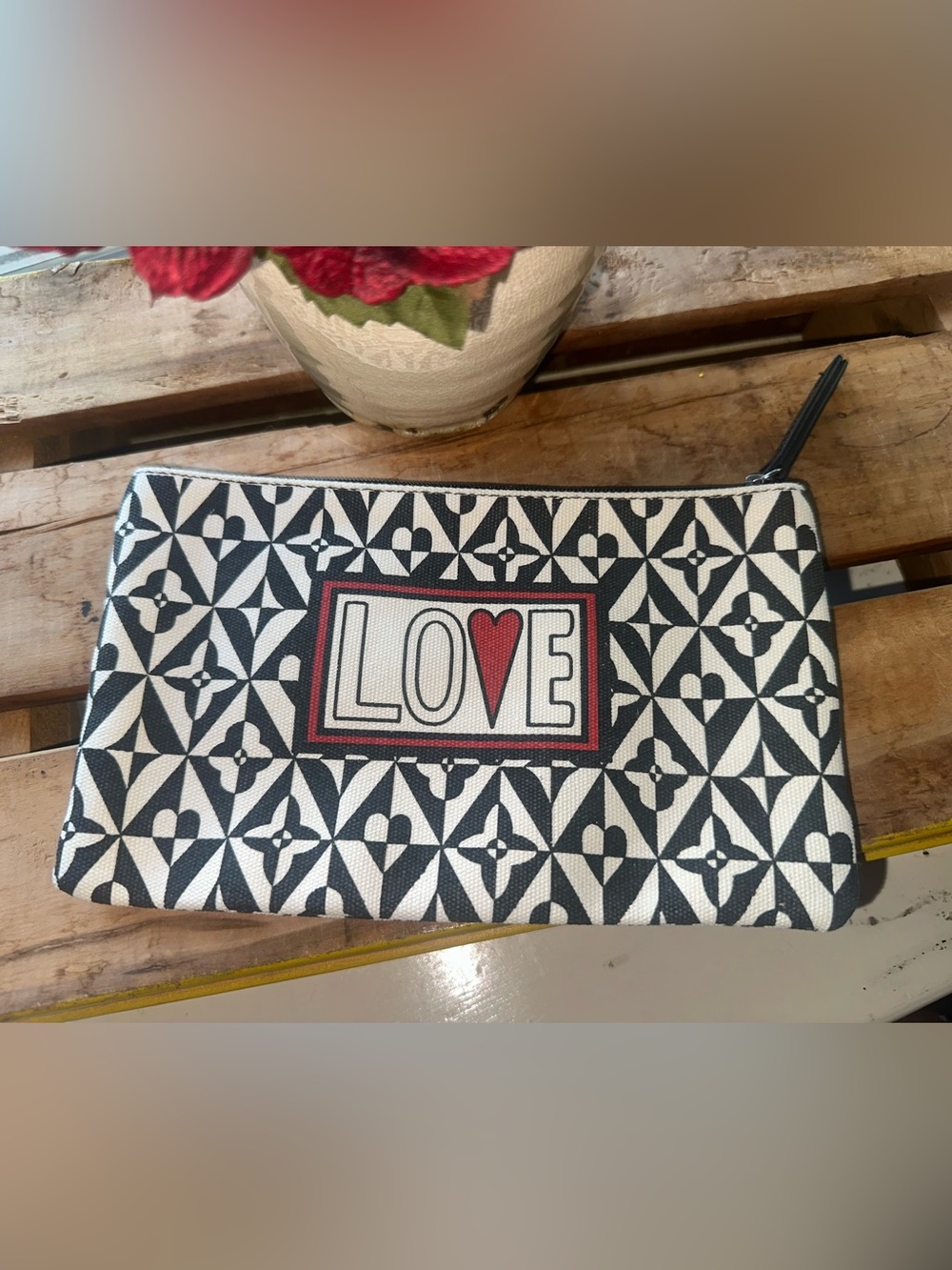 Brighton Fashionista Tom Clancy Love Clutch Pouch Black White Zipper -NWOT - Picture 5 of 10